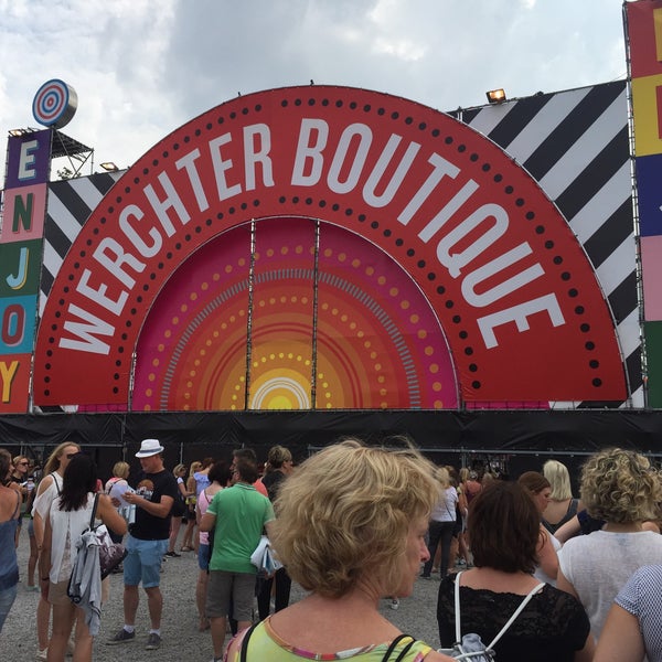 Photo taken at Werchter Boutique by Myrthe H. on 7/8/2017