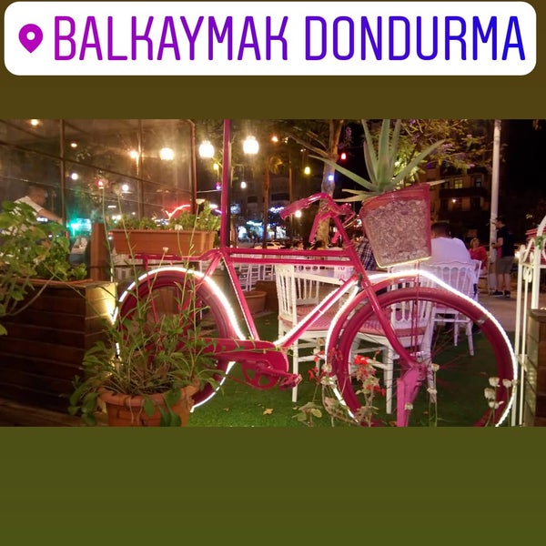 Foto scattata a Balkaymak Dondurma &amp; Cafe da . il 5/25/2018