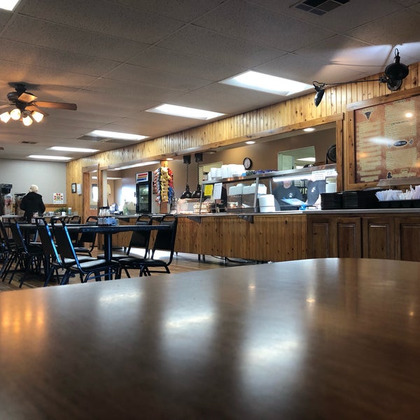 Head Country BBQ 1217 E Prospect Ave
