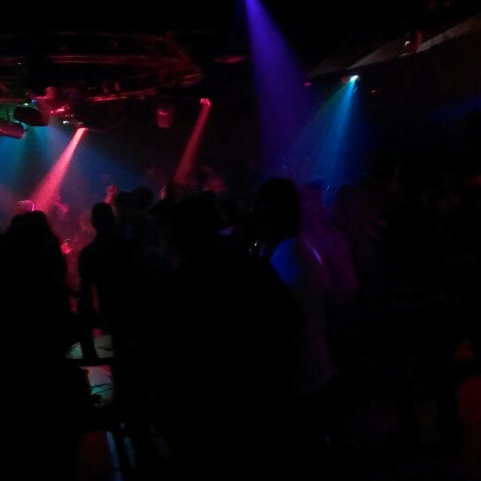2/25/2013にPoncho B.がHeat Nightclubで撮った写真