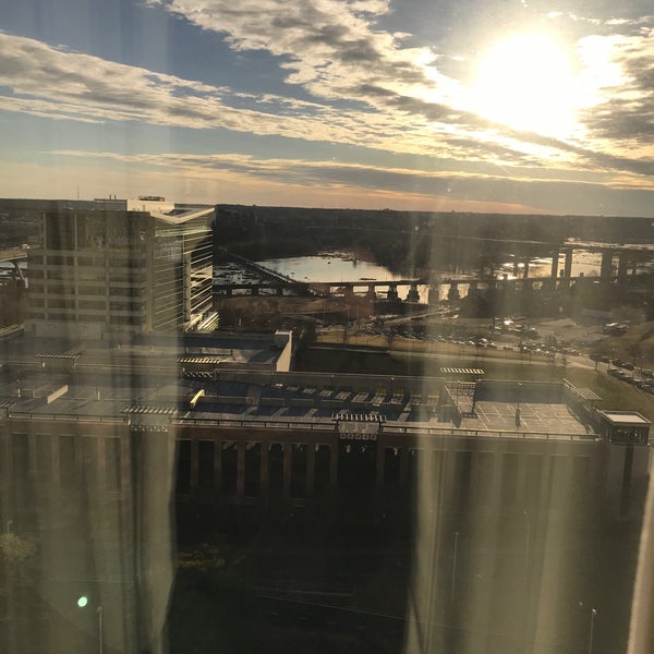 Photos At Delta Hotels By Marriott Richmond Downtown City - 