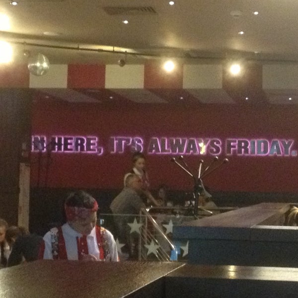 Photo taken at T.G.I. Friday&#39;s by Jammy S. on 5/5/2013