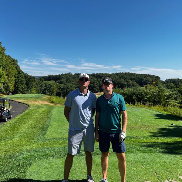 Patriot Hills Golf Club 12 tips from 858 visitors