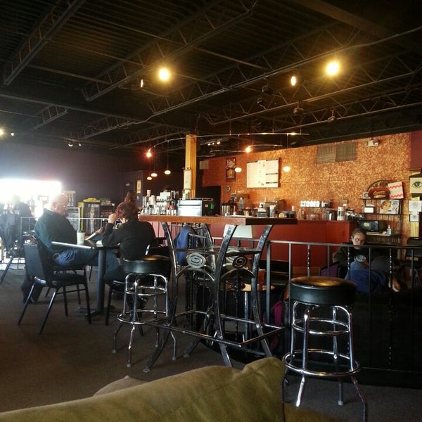 5/2/2013 tarihinde Lynn H.ziyaretçi tarafından Metropolitan Coffee'de çekilen fotoğraf