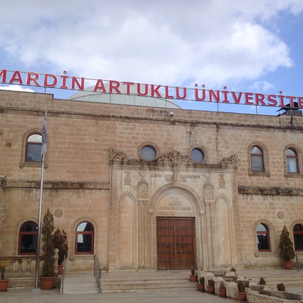 Foto tomada en Mardin Artuklu Üniversitesi  por Mursel B. el 2/15/2015