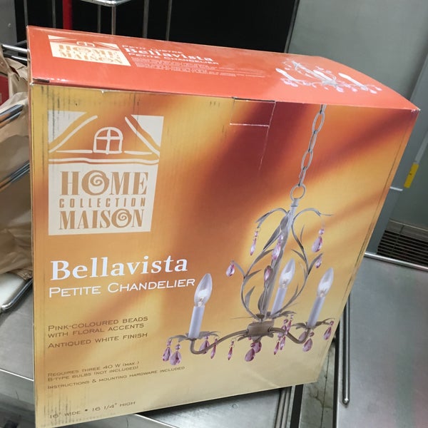 Canadian Tire Somerset Calgary, AB