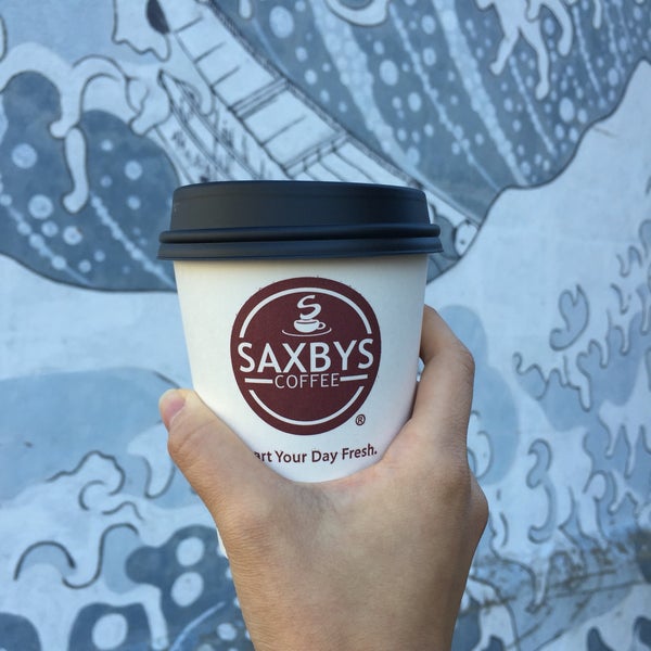 Photo prise au Saxbys Coffee par Maggie F. le3/29/2016