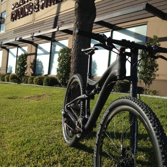Photo taken at Plano Cycling &amp; Fitness by Tyler H. on 11/10/2012
