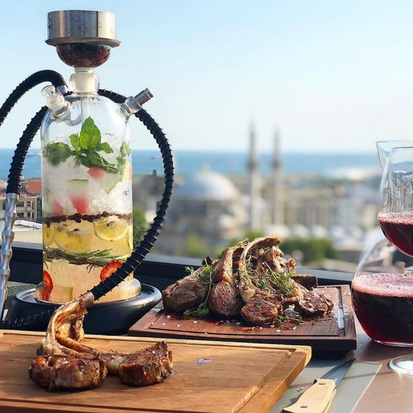 Top 10 Places to Smoke Hookah in Istanbul