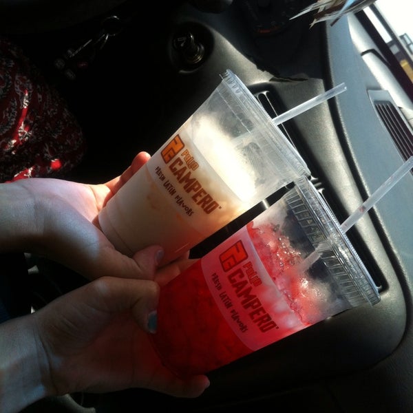 Best horchata and hibiscus tea in town! Use foursquare to obtain your drink for FREE :}
