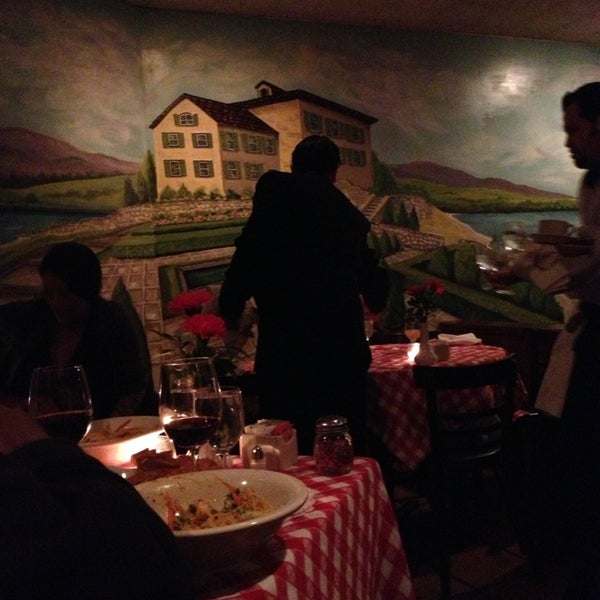 Photo taken at Pomodoro Rosso by Brittany C. on 12/21/2012