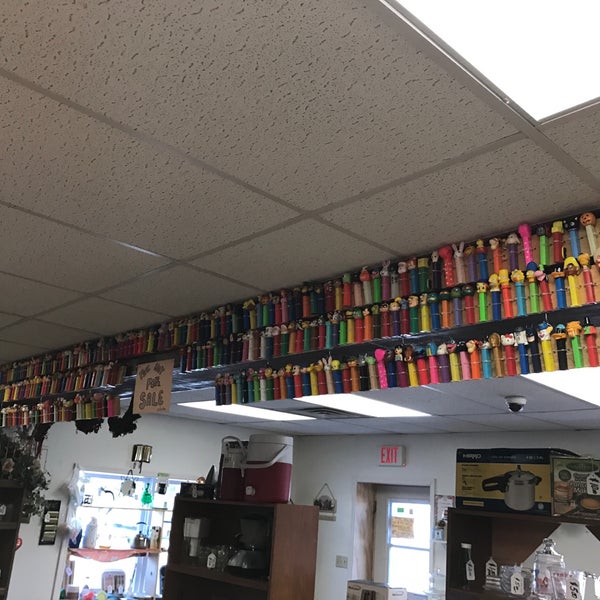 Bargain Hunters Thrift Shop Thrift / Vintage Store in Washington