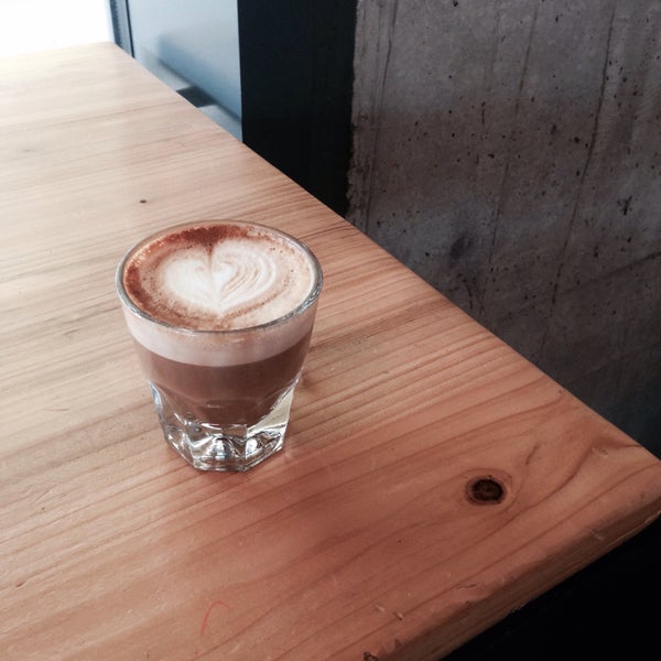 6/12/2015にpetercatがCondesa Coffeeで撮った写真