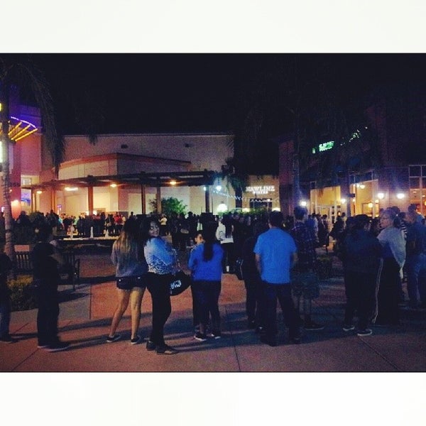 Photos at Plaza Cinemas 14 Multiplex in Oxnard