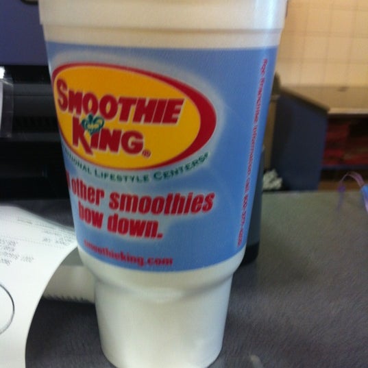 Photo taken at Smoothie King by Latrell W. on 11/15/2012