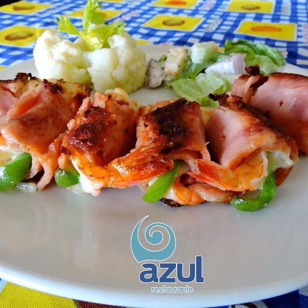 รูปภาพถ่ายที่ Azul Restaurante โดย Azul Restaurante เมื่อ 2/5/2015
