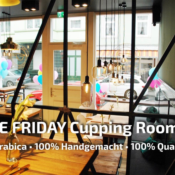 Photo taken at THE FRIDAY Cupping Room by Kay K. on 10/13/2018