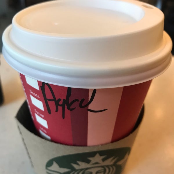 Starbucks Tuzla�da Kahve Dükkanı