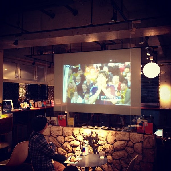 6/12/2012にBunta K.がGuildCafe Costaで撮った写真