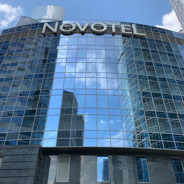 รูปภาพถ่ายที่ Novotel Moscow City โดย Alex C. เมื่อ 5/28/2019