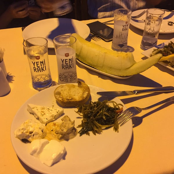 Photo taken at Çardak Restaurant by Serkan Tut on 7/12/2017