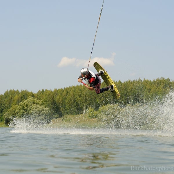 Строгино wake park. Семигорье вейк парк. Вейк парк чебоксары. Вейк парк новокубанск. Воднолыжный спорт.