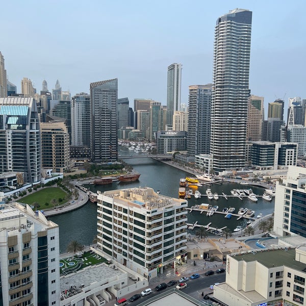 รูปภาพถ่ายที่ Wyndham Dubai Marina โดย khaled เมื่อ 7/11/2022