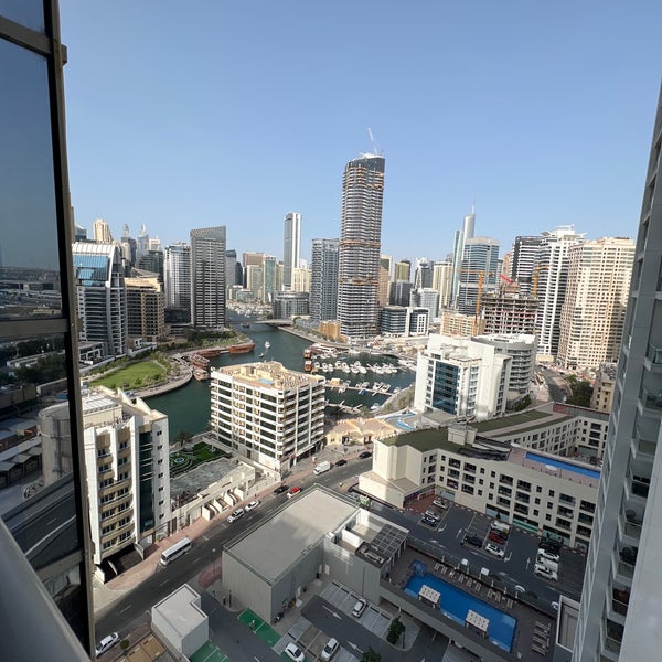รูปภาพถ่ายที่ Wyndham Dubai Marina โดย khaled เมื่อ 5/1/2022