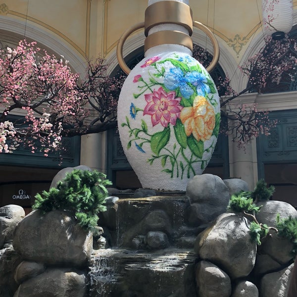 Photo taken at Bellagio Conservatory &amp; Botanical Gardens by Mike W. on 4/28/2019