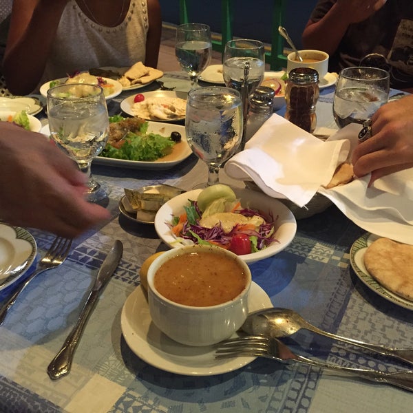 Снимок сделан в Kazan Restaurant пользователем Kağan B. 7/29/2015