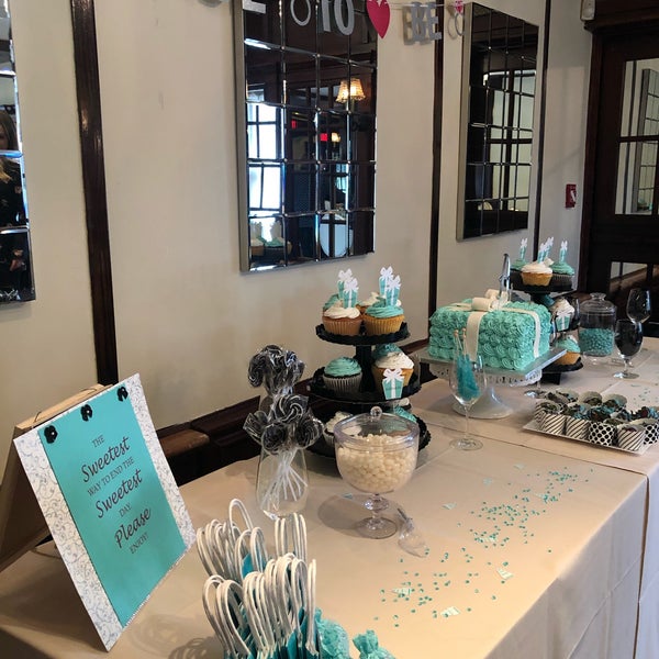 Photo taken at VIVO! Mediterranean Grill &amp; Catering by Danielle R. on 4/14/2019