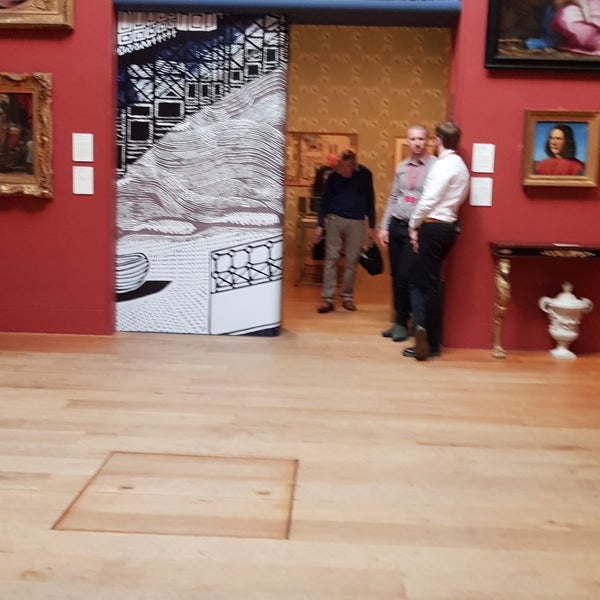 Foto diambil di Dulwich Picture Gallery oleh Mark C. pada 8/11/2018