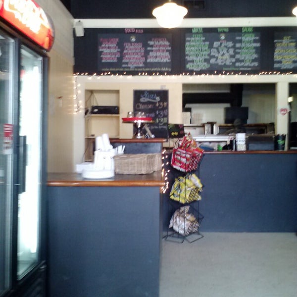 Hillcrest Pizza (Now Closed) Pizzeria