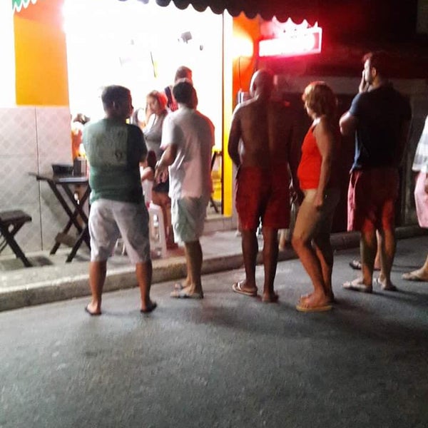 Com queijo derretido é mais gostoso!!!! - Picture of Hot-Dog do Moinho,  Cabo Frio - Tripadvisor