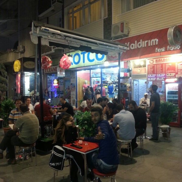 Photo taken at Kaldırım Fast Food by ahmet C. on 9/15/2013