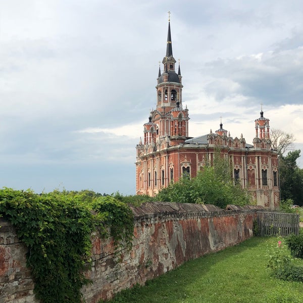 Храм в Можайске на горе