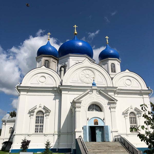 Храм рождества богородицы киров чистые пруды. Церковь рождества пресвятой богородицы калининград. боголюбово владимирская область ленина 174.