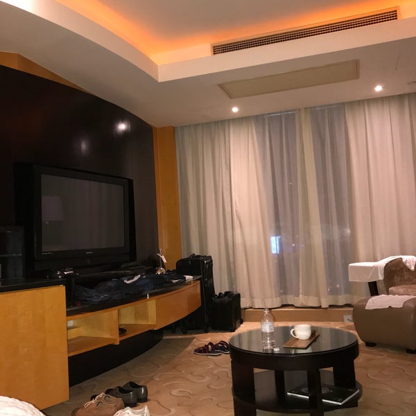 To reach guest room, u need to take an elevator twice.  The elevators quality is not so good, very poor quality.  This is Jr. sweet room.  The room is not so big but it is ok.