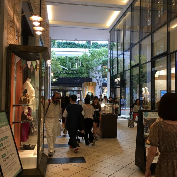 アーバンテラス茶屋町 Urban Terrace Chayamachi Shopping Mall In 梅田