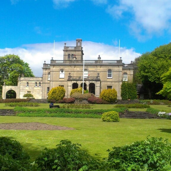Parc Howard Park in Llanelli