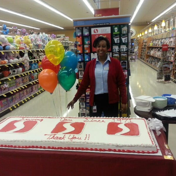 Photos at Safeway Grocery Store in La Plata