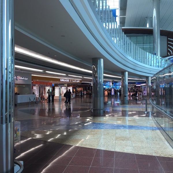 Foto tomada en Aeropuerto Internacional de Dubái (DXB)  por Mohamad S. el 5/14/2015