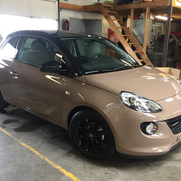 Opel Garage Van Der Perre (Now Closed) Ninoofsesteenweg 1107