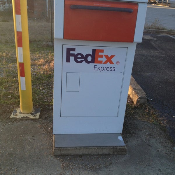 Photos At Fedex Drop Box Shipping Store