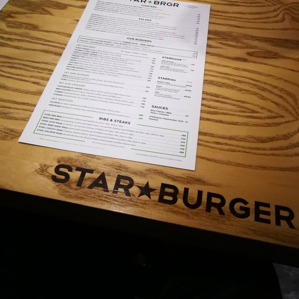 Foto tirada no(a) Star Burger por TG em 3/19/2018
