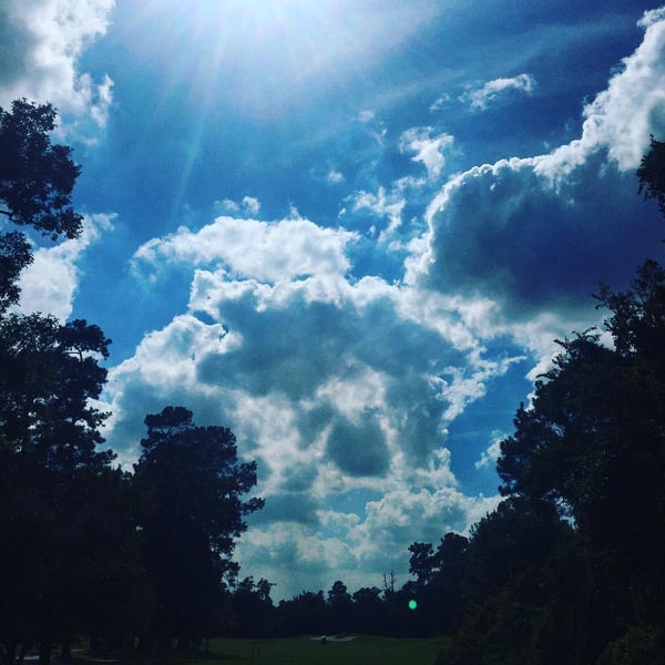 Photo taken at Northgate Country Club by Leslie K. on 9/14/2015