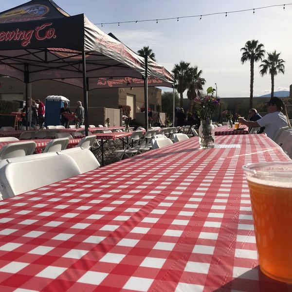 Photo prise au La Quinta Brewing Co. par Mike G. le11/30/2019