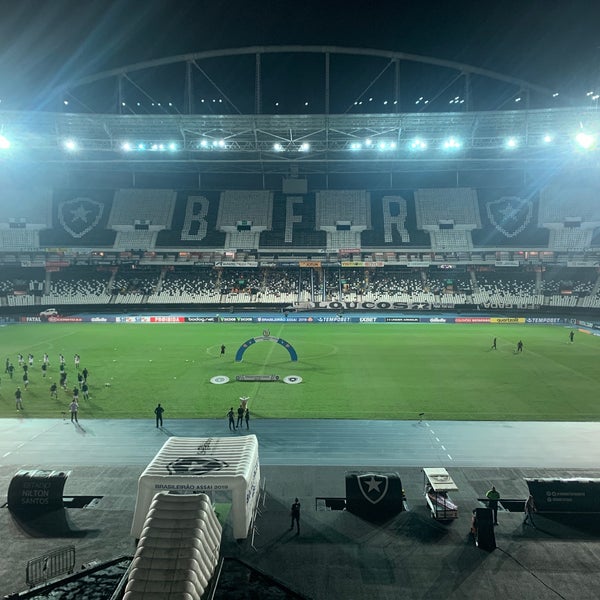 Снимок сделан в Estádio Olímpico Nilton Santos пользователем Eduardo G. 10/9/2019