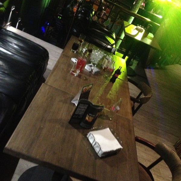 5/1/2013にNadia M.がROCKSTAR Bar &amp; Cafeで撮った写真