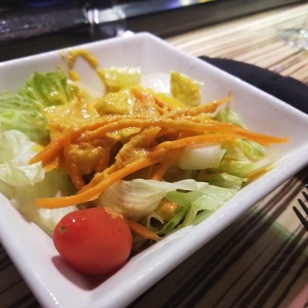 Foto tomada en Sushi Yama Asian Bistro  por Kelly el 5/23/2019